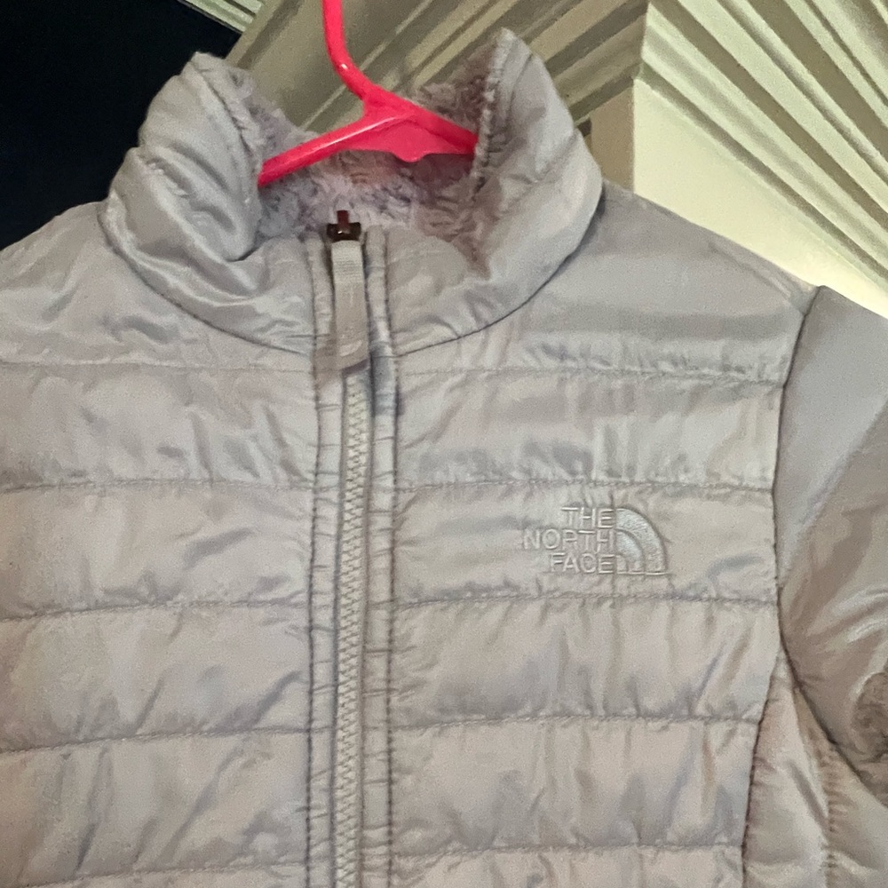 Girl’s The North Face reversible jacket size 8